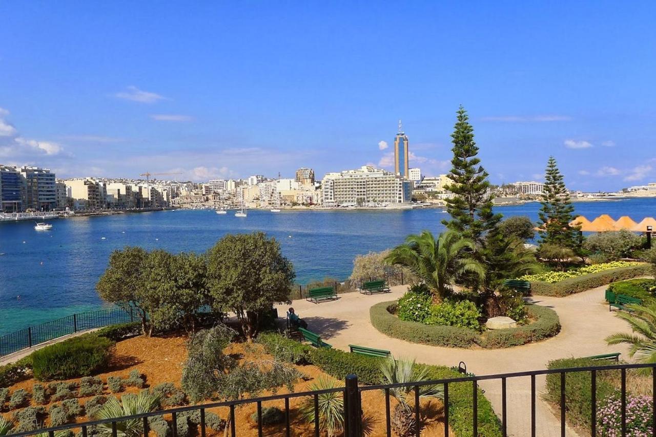 Modern Seaview Apartment In A Prime Location Sliema Exterior foto