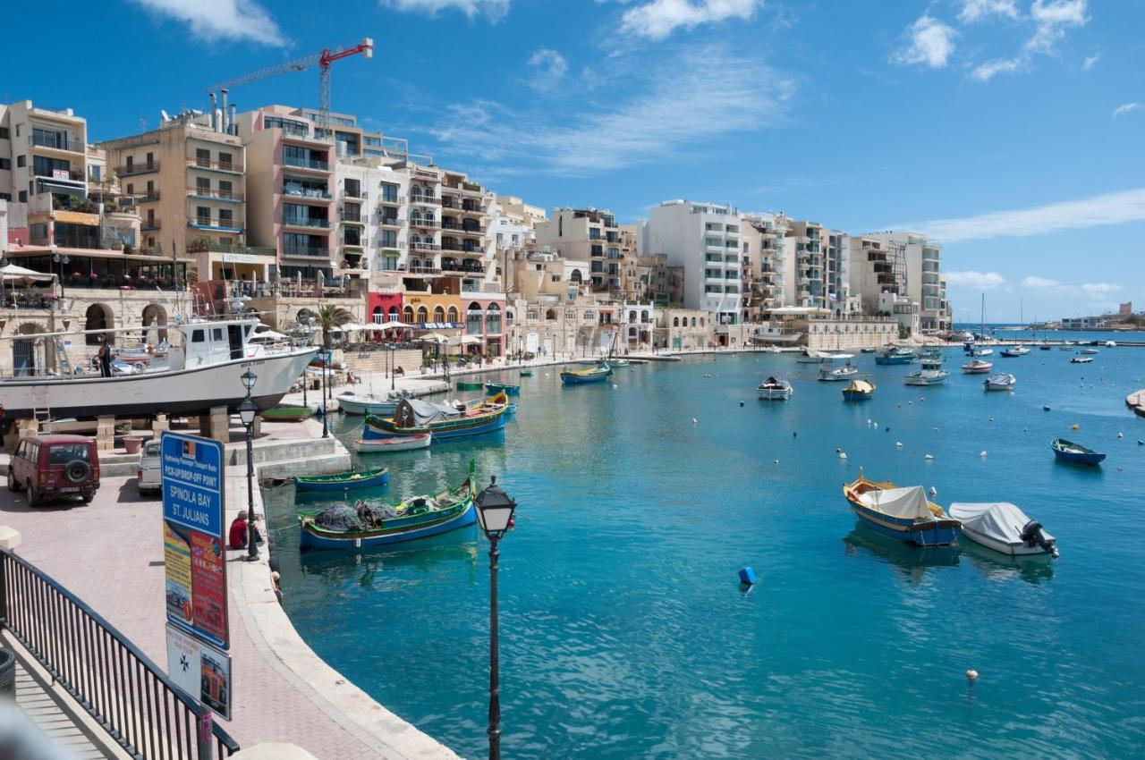 Modern Seaview Apartment In A Prime Location Sliema Exterior foto